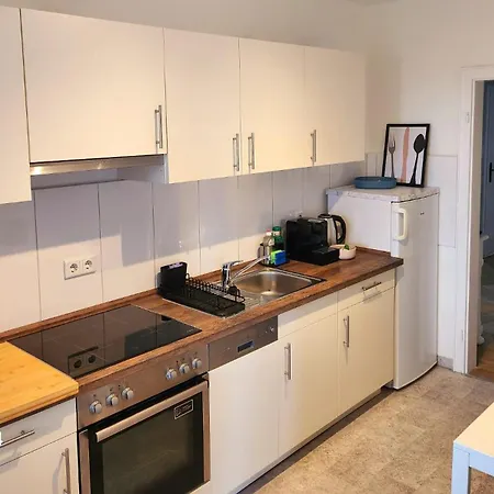 Feriendomizil Zur Hessel Apartmán *